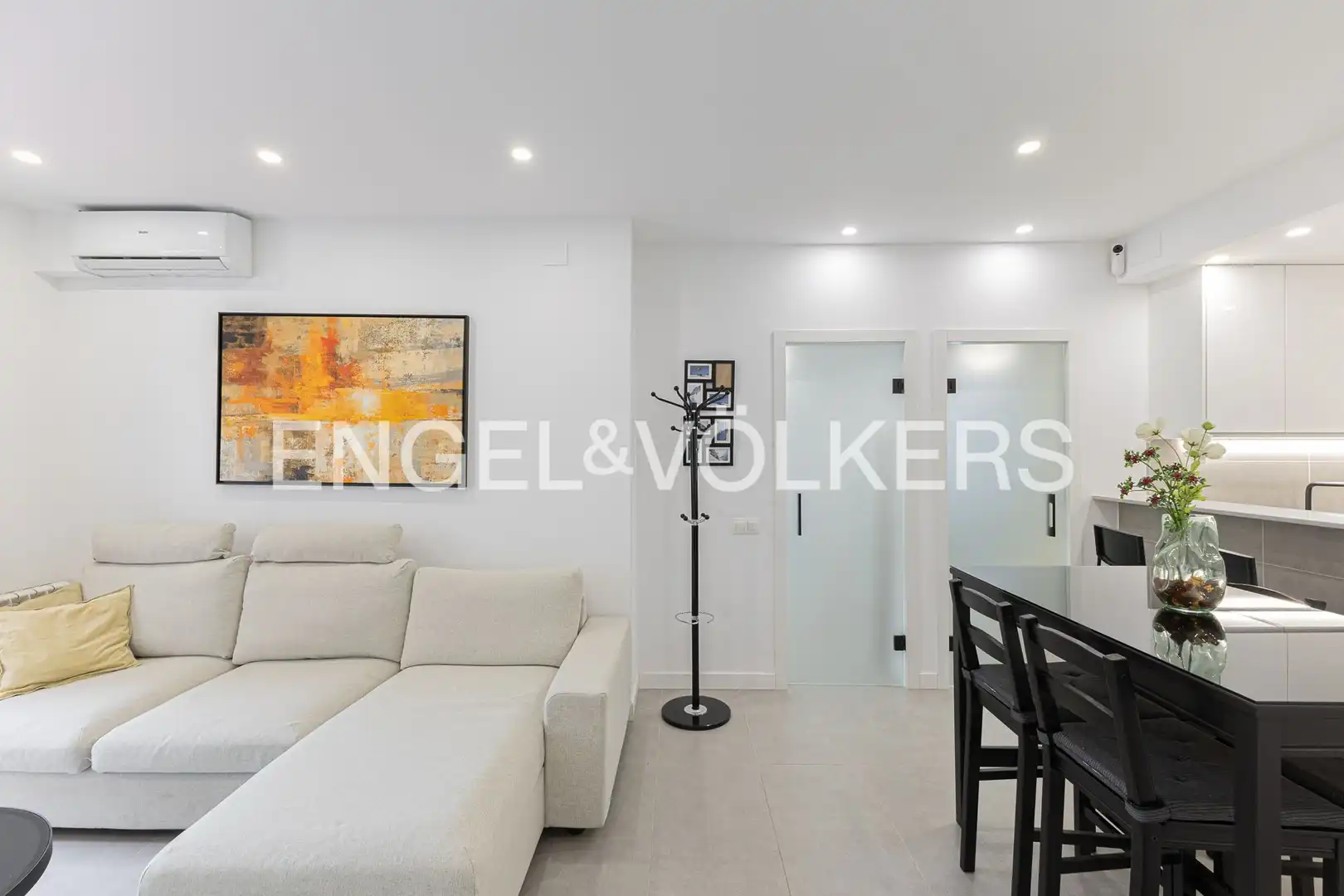 Living room of Flat for sale in Barcelona  with Air Conditioner, Heating and Terrace