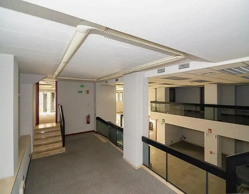 Business premises for sale in Avenida Solidaridad 7, imagen 13