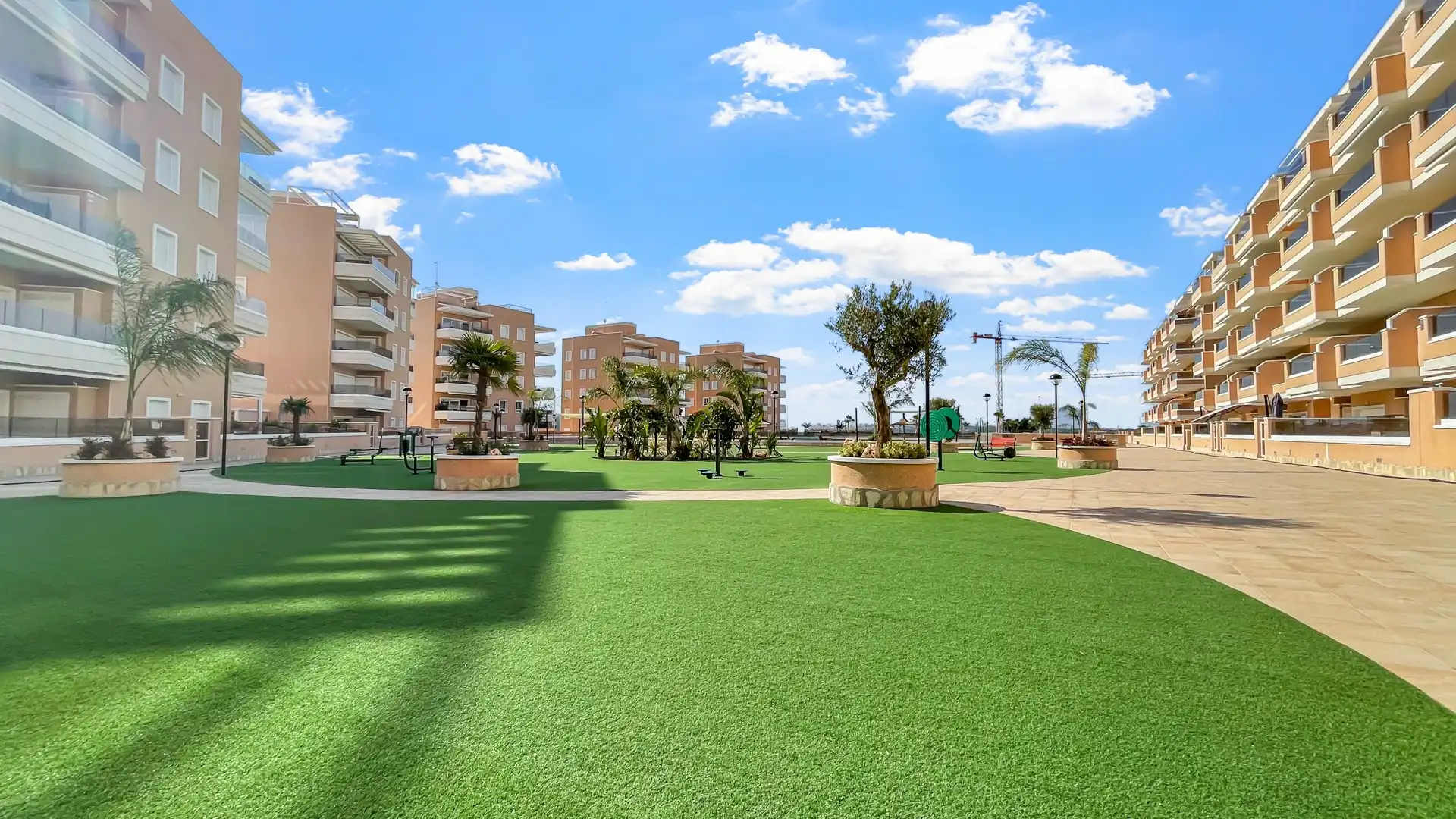Terrassa de Apartament en venda en Guardamar del Segura amb Aire condicionat, Piscina i Forn