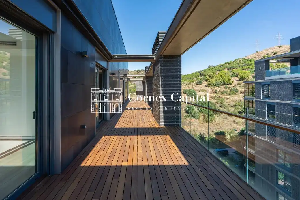 Àtic d'obra nova amb piscina en venda a Finestrelles, imagen 38