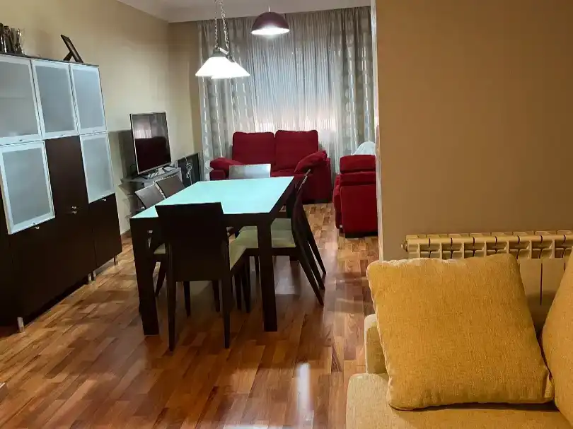 Sala d'estar de Casa adosada en venda en Poblete amb Aire condicionat i Piscina
