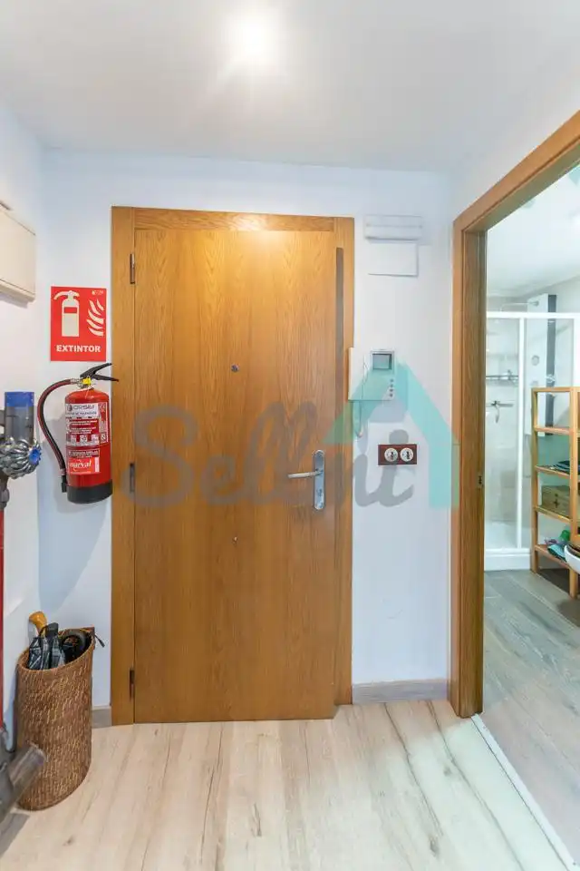 Estudi de lloguer a Calle Aureliano San Román, Milán - Pumarín