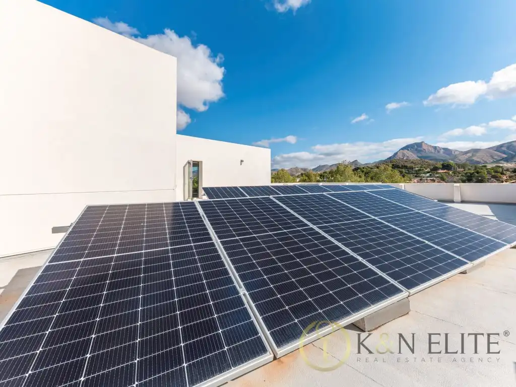 Exterior view of Houses for sale in Petrer  with Air Conditioner, Private garden and Swimming Pool