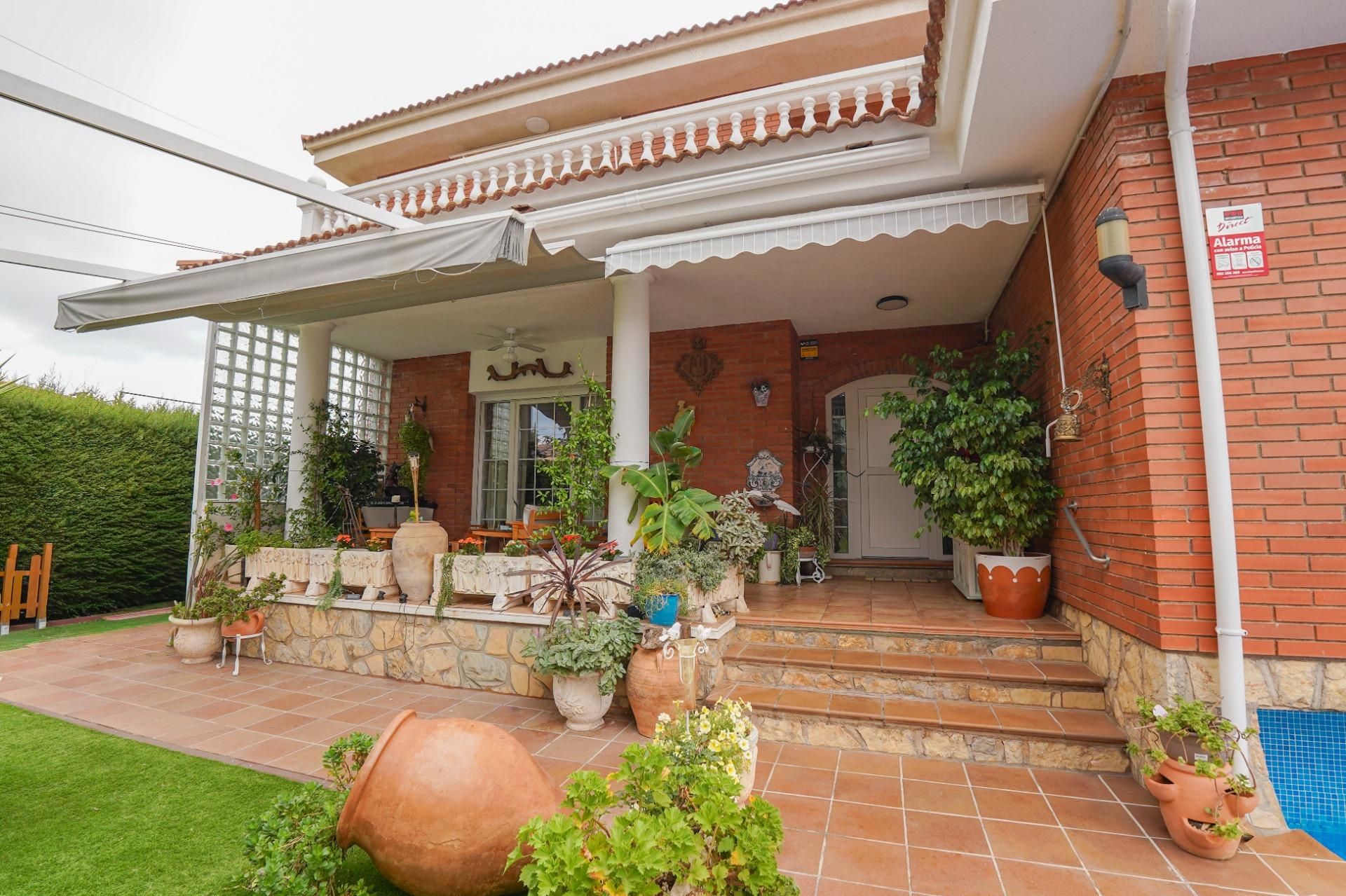 Garden of House or chalet for sale in Mont-roig del Camp  with Air Conditioner, Heating and Private garden