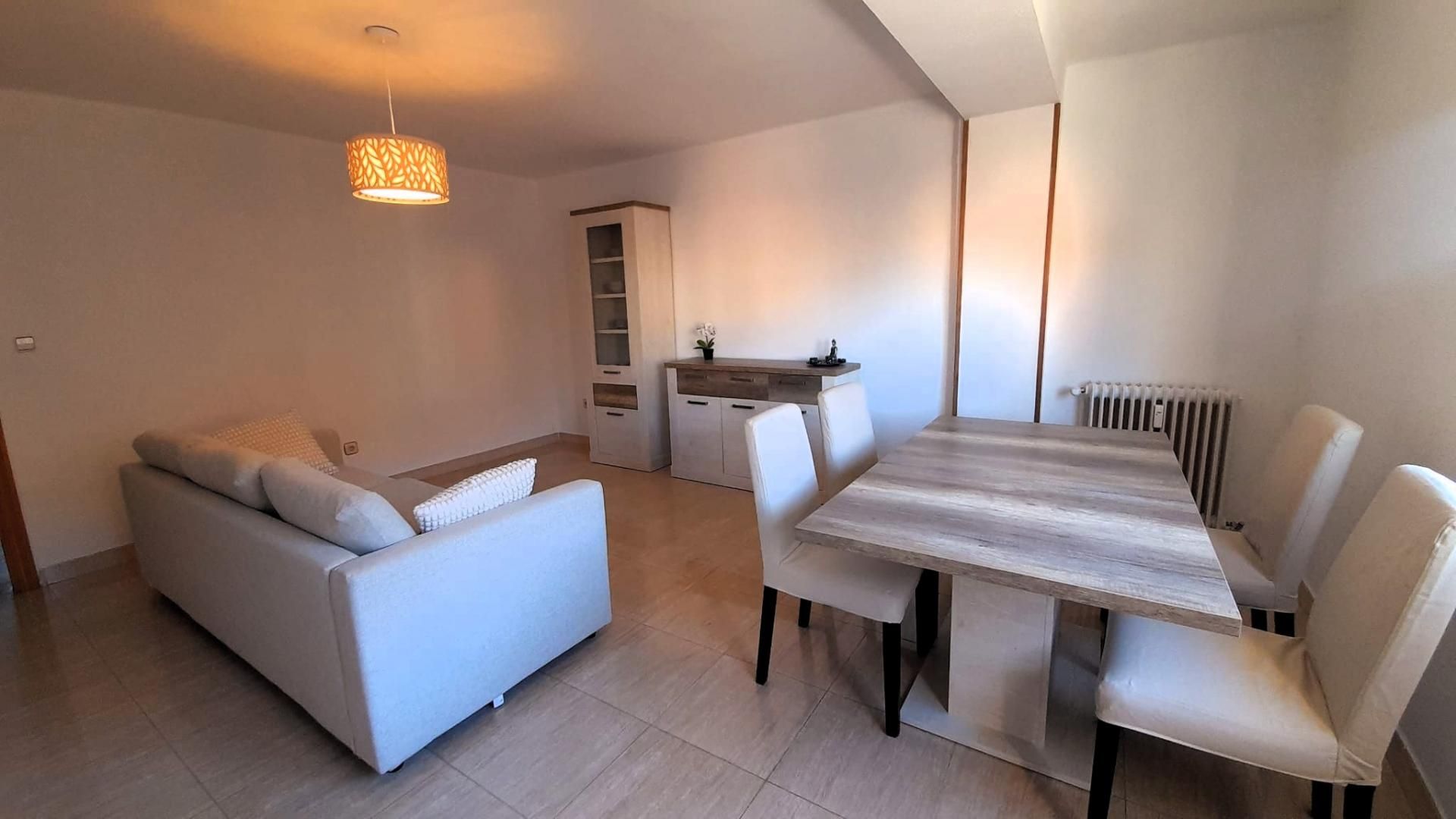 Flat to rent in Gran Passeig de Ronda, Instituts - Universitat