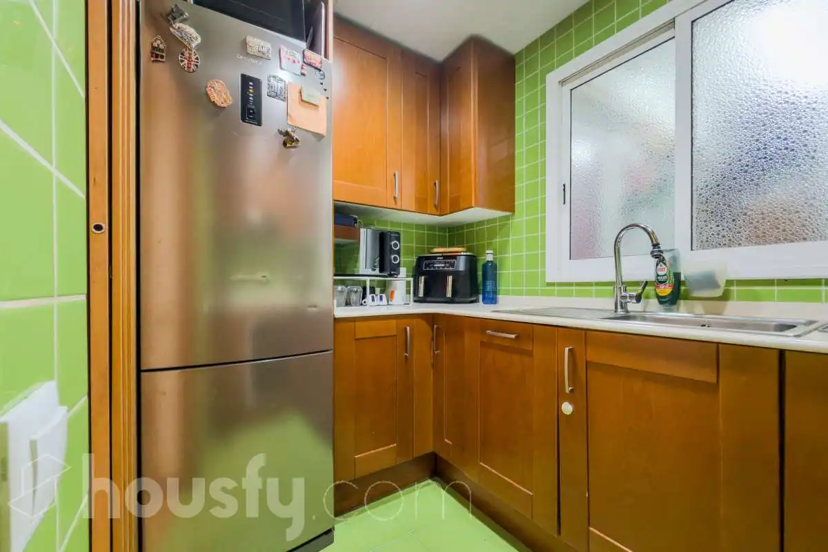 Kitchen of Flat for sale in Barcelona  with Air Conditioner, Parquet flooring and Terrace