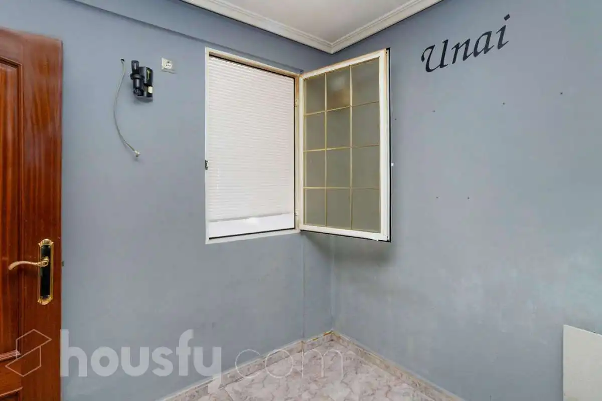 Schlafzimmer von Wohnung zum Verkauf in Alcoy / Alcoi mit Balkon