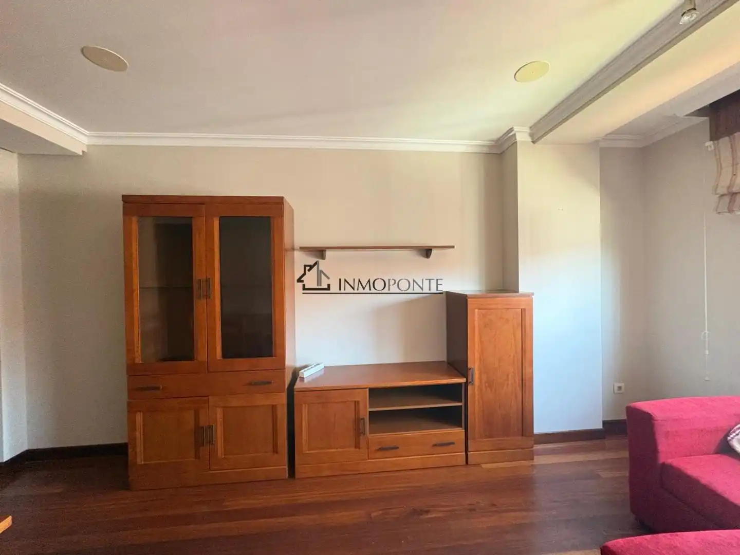 Sala d'estar de Apartament en venda en Pontevedra Capital  amb Calefacció i Traster