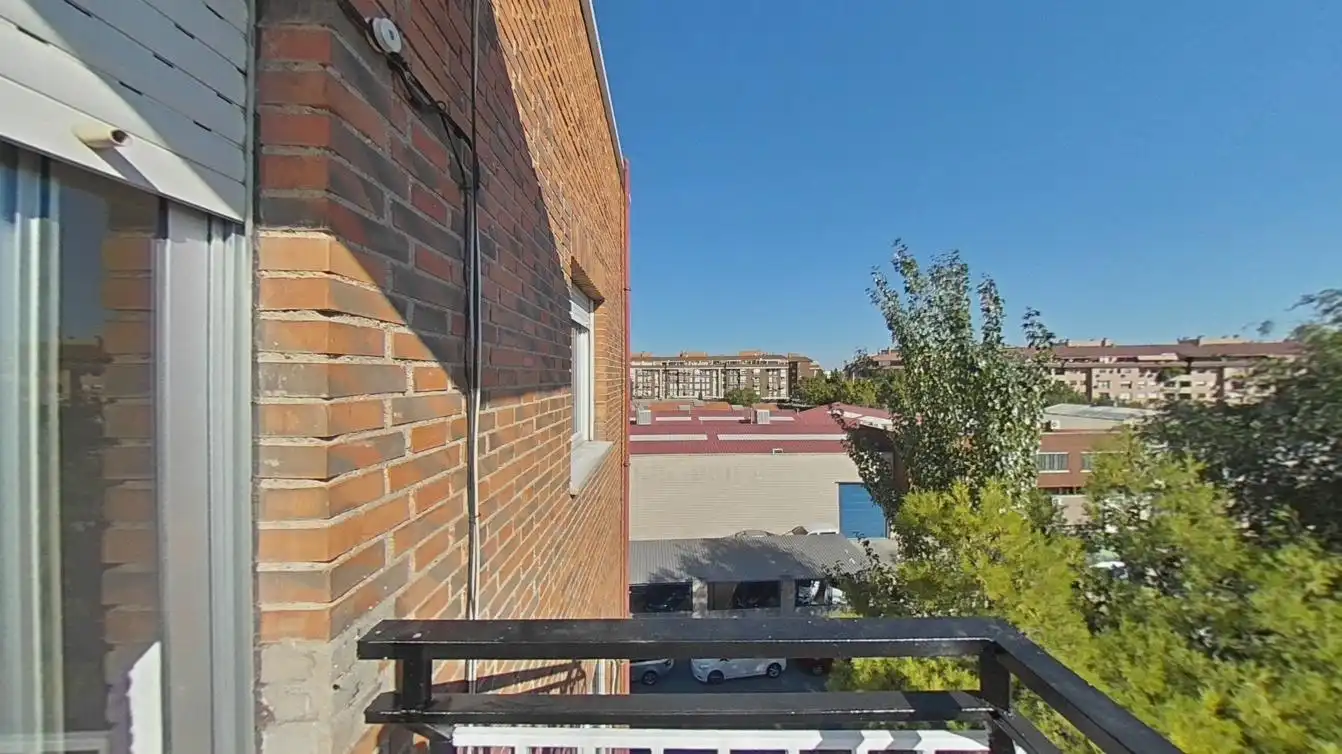 Vista exterior de Pis en venda en Torrejón de Ardoz amb Parquet