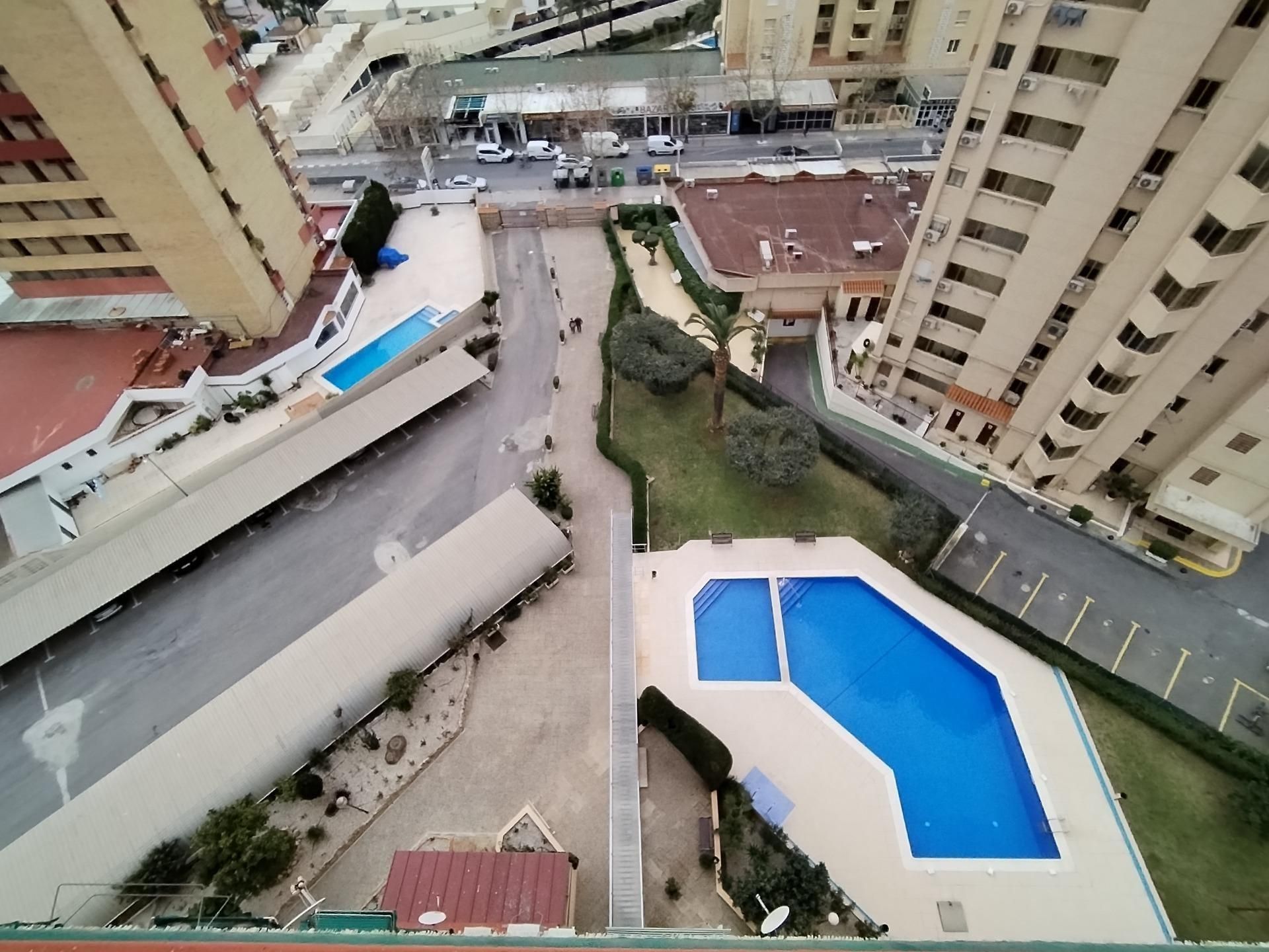 Swimming pool of Flat for sale in Benidorm  with Air Conditioner, Heating and Private garden