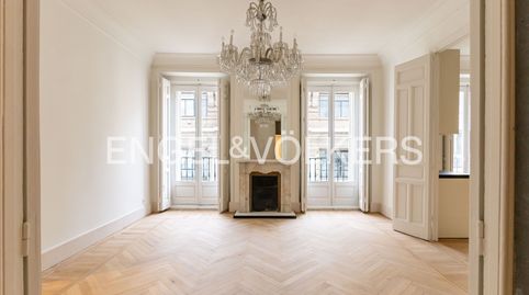 Foto 2 de Piso de alquiler en Justicia - Chueca, Madrid Capital