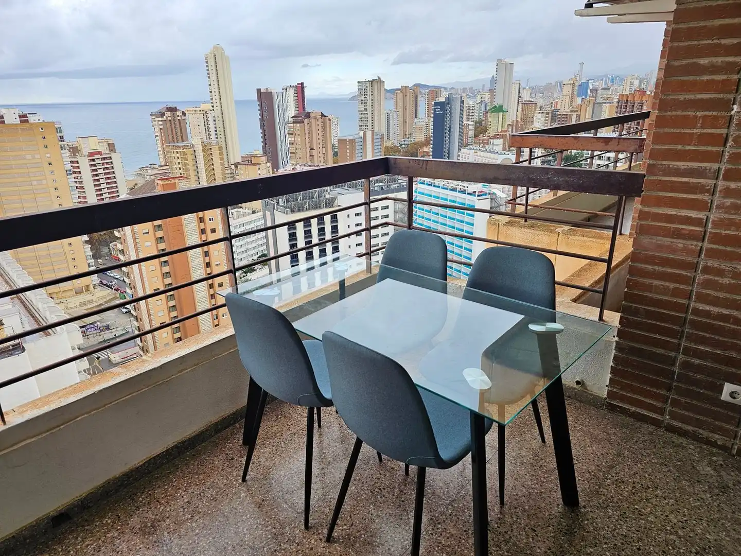 Terrasse von Wohnung zur Miete in Benidorm mit Klimaanlage, Heizung und Terrasse
