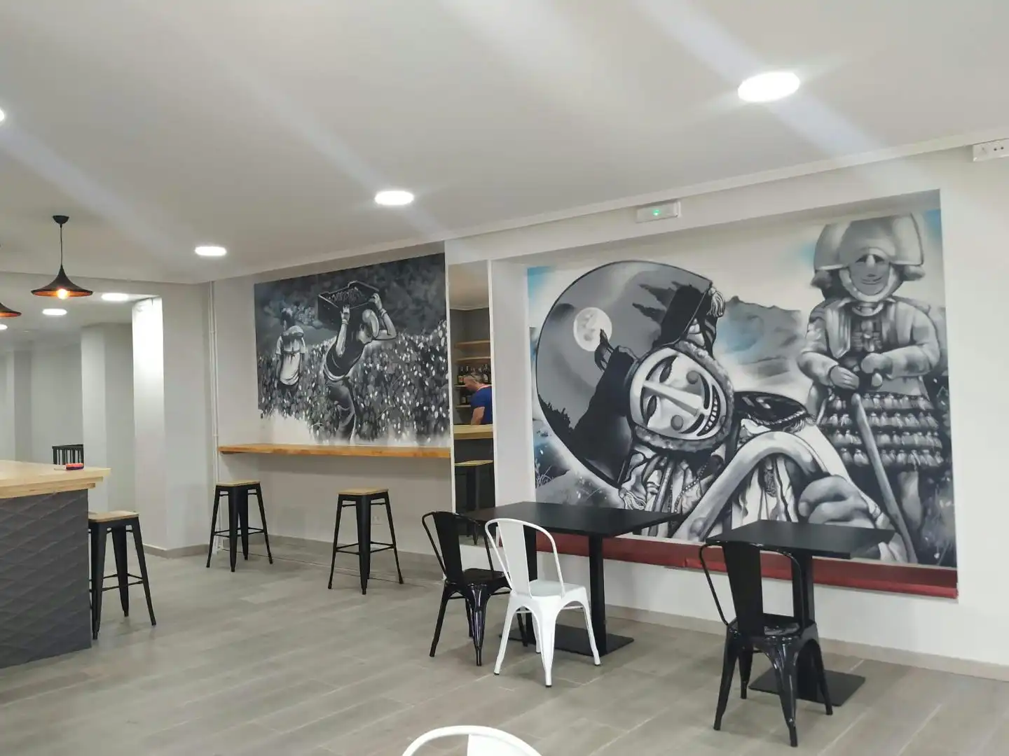 Houses for sale in Maceda  with Air Conditioner, Terrace and Balcony