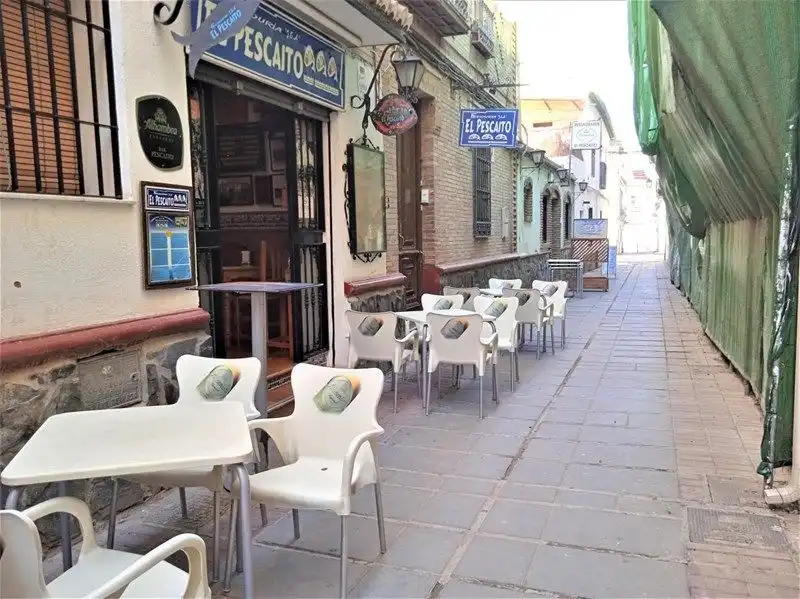 Locale commerciale in vendita a Santa Fe
