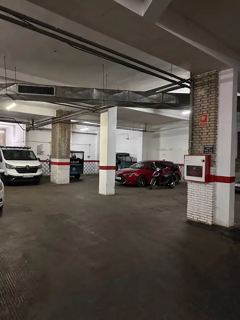 Parking de Edificio en venta en Madrid