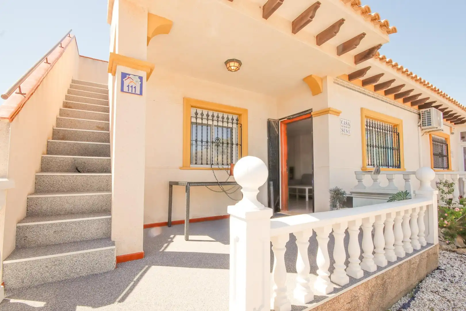 Detached homes for rent in Polígono Filipinas Oeste, Villamartín - Las Filipinas