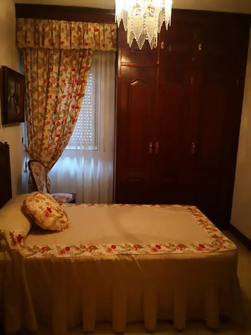 Habitación de Piso en venta en Málaga con Aire acondicionado, Trastero y Amueblado