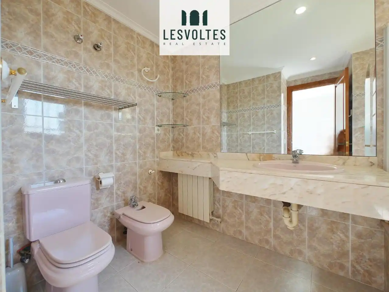 Houses for sale in Nàpols, Avinguda Catalunya