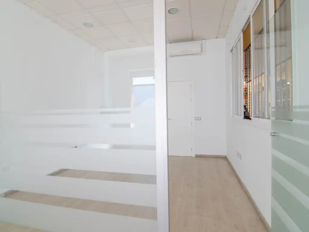 Local comercial en venda a San José de la Rinconada, imagen 5