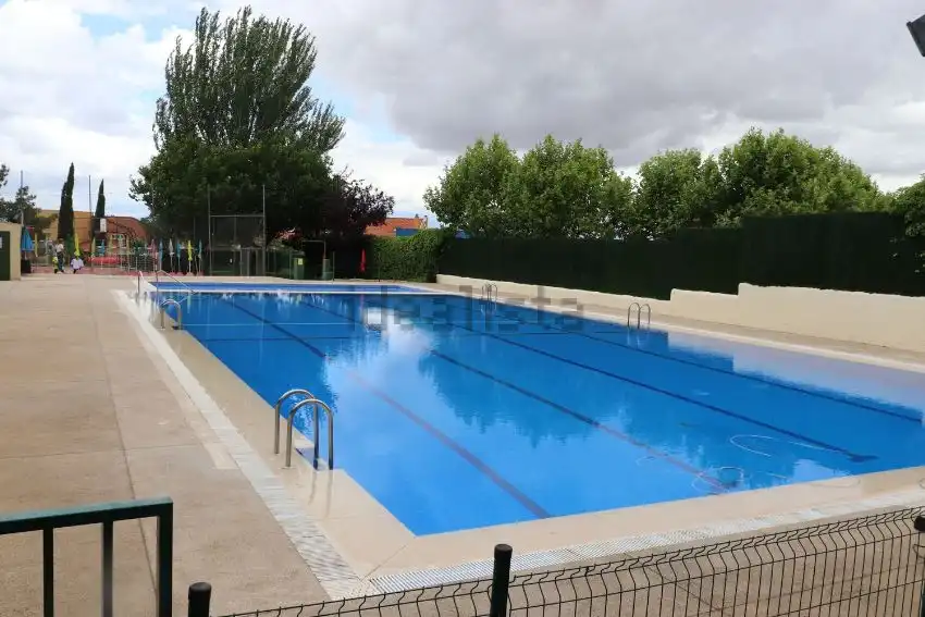 Piscina de Pis en venda en Algete amb Aire condicionat, Calefacció i Terrassa