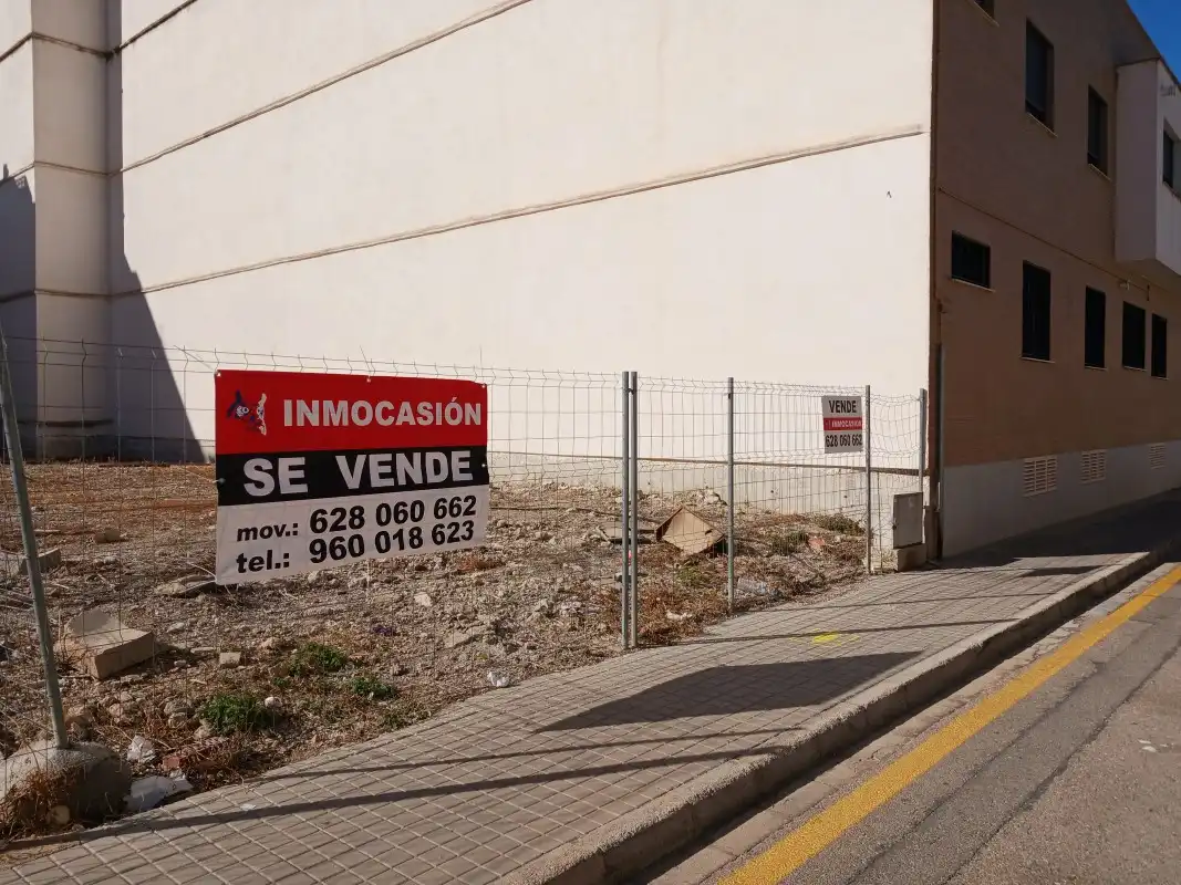 Residential land for sale in Carrer Sant Vicent 37, imagen 2