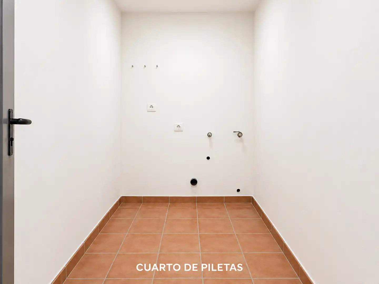Piso en venta en Calle Compositor Maestro Rodrigo, 11, Carrizal