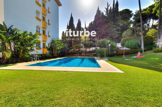 Piso en Venta en Jacinto Benavente, 16 en Huerta Belón - Calvario