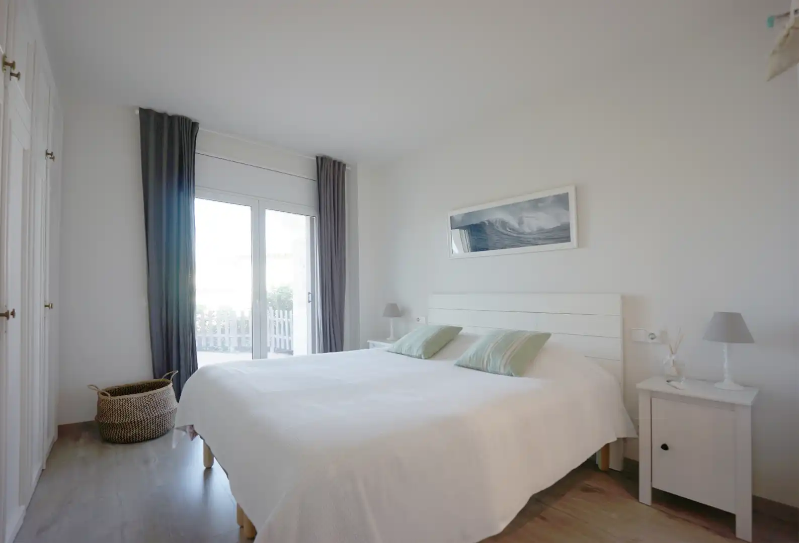 Habitación de Casa adosada en venta en Sant Feliu de Guíxols con Calefacción, Terraza y Amueblado