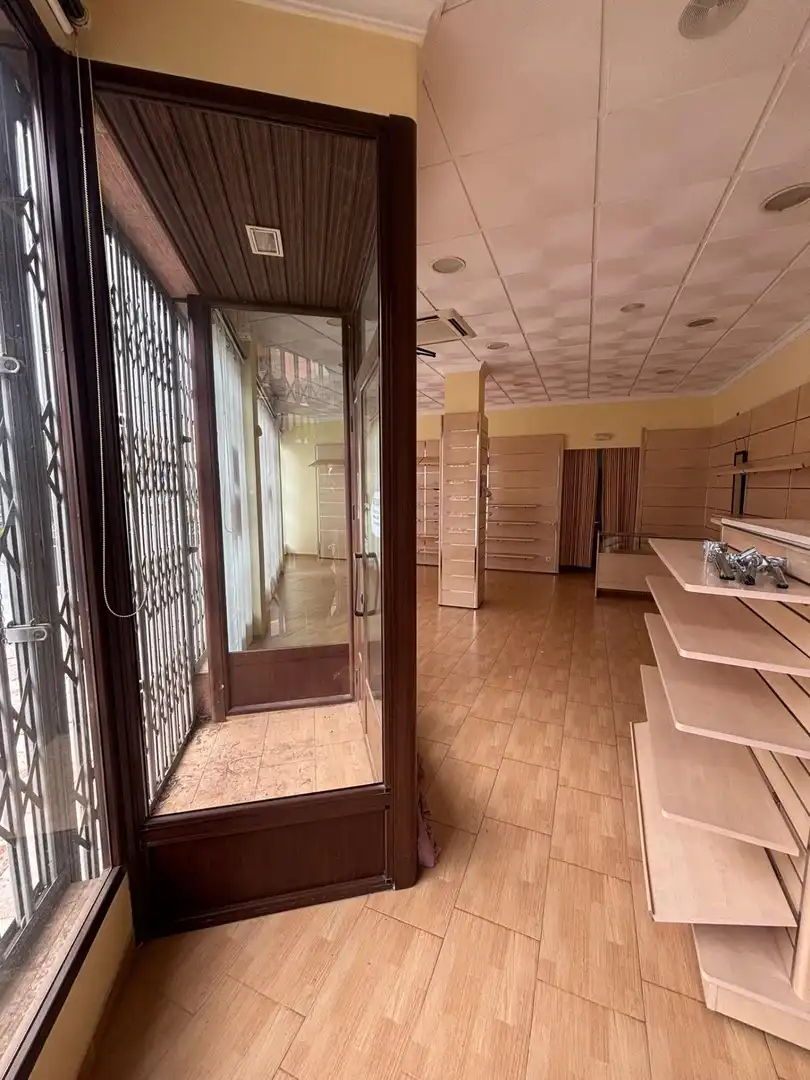 Local comercial de lloguer a Valdepeñas, imagen 5