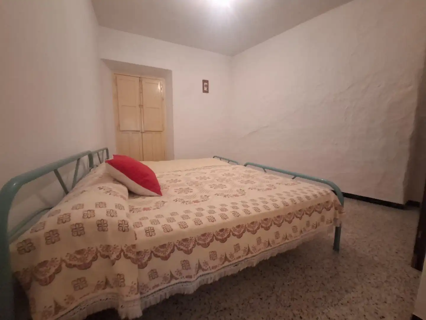 Dormitori de Casa o xalet en venda en Tolox amb Terrassa