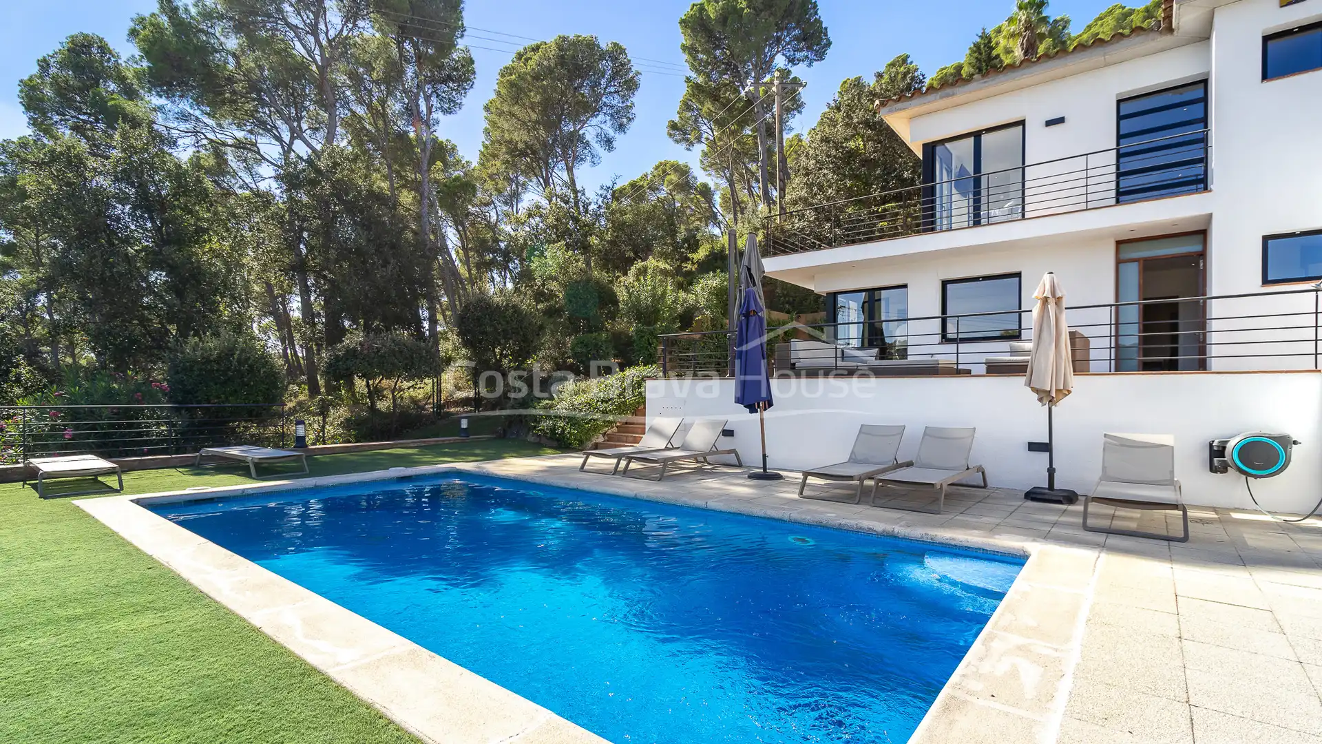 Casa amb terrassa en venda a Carrer de Josep Clarà, imagen 8
