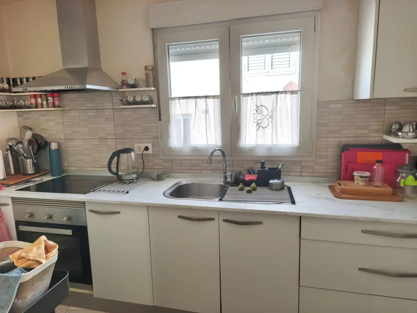 Cuina de Casa o xalet en venda en Candelaria amb Aire condicionat, Jardí privat i Terrassa