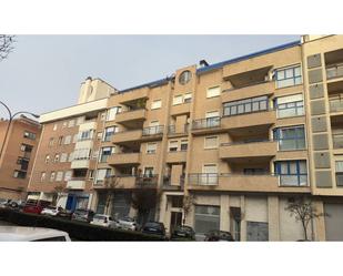 Vista exterior de Dúplex en venda en Barañain amb Calefacció, Parquet i Balcó