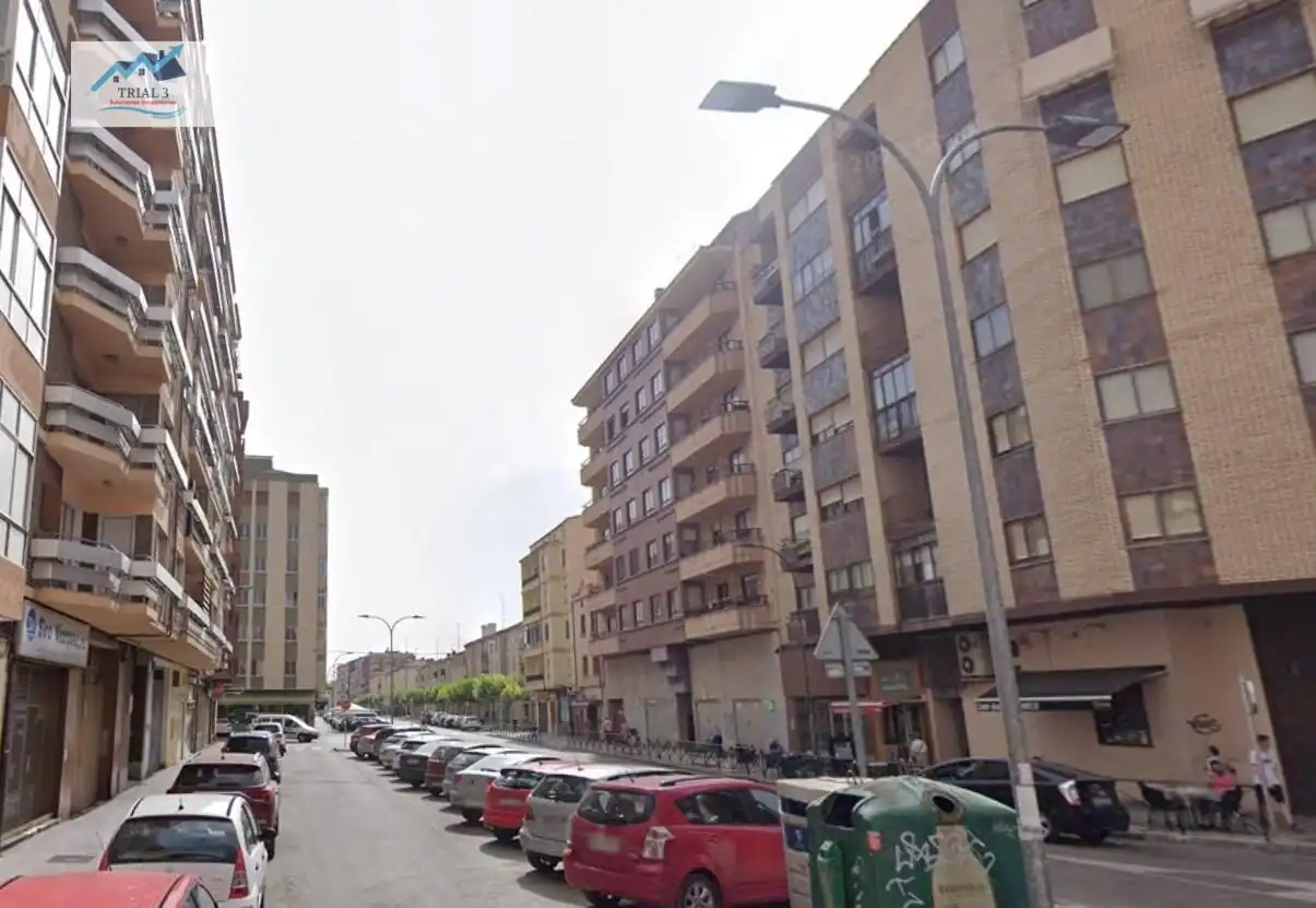 Piso en venta en Plaza SANTIAGO, 2, Santa Catalina - Ferial