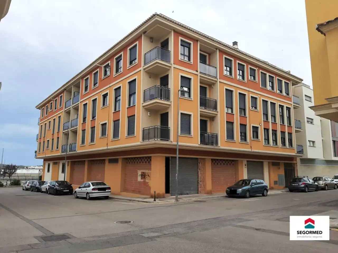 Local comercial en venda a Calle NUSSLOCH 3