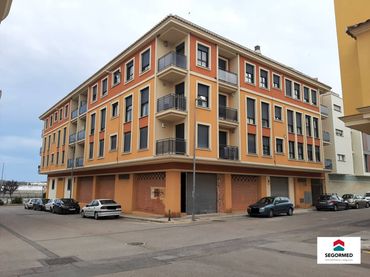 Local comercial en venda a Calle NUSSLOCH 3