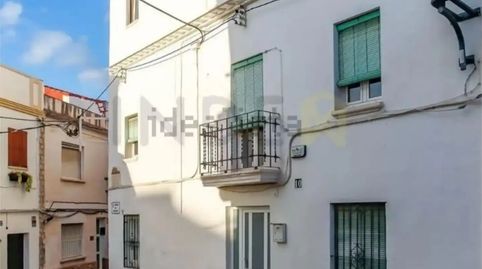 Foto 2 de Casa o xalet en venda a Plaça Santa Maria, 3, El Castell de Cubelles, Cubelles