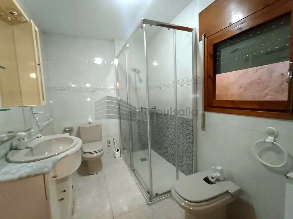 Baño de Finca rústica en venta en Lucena de Jalón
