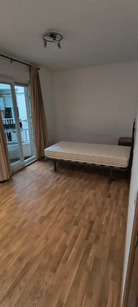 Flat with lift to rent in Rúa Xaquín Lorenzo, imagen 12
