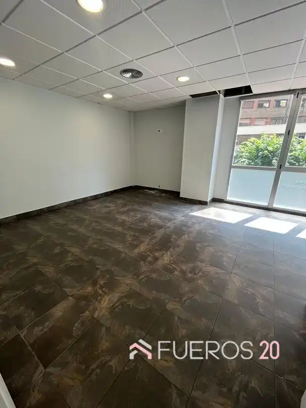 Business premises to rent in Bagatza - San Vicente, imagen 6
