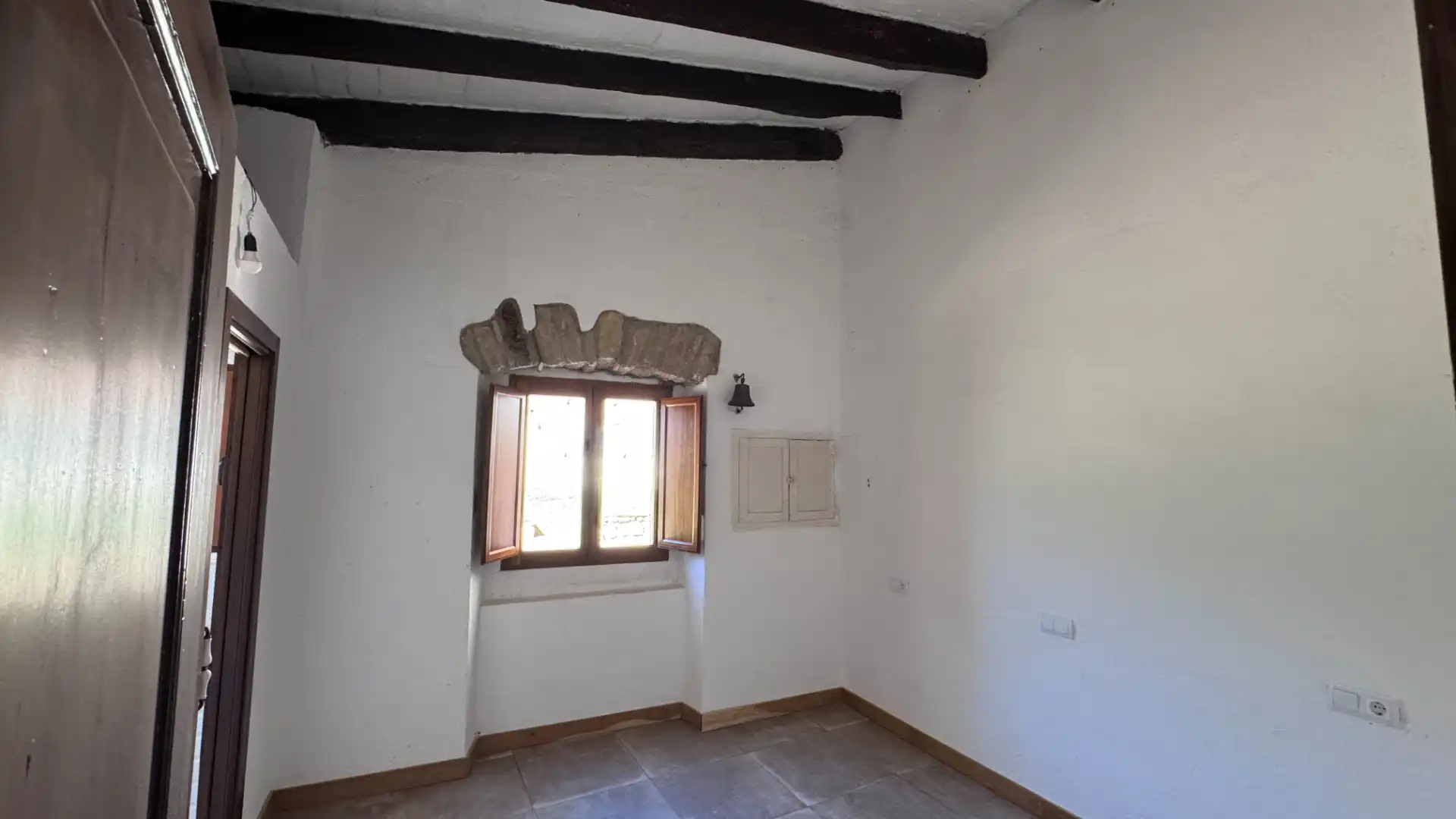 Casa rústica amb terrassa en venda a Camí dels Valls 1, imagen 11