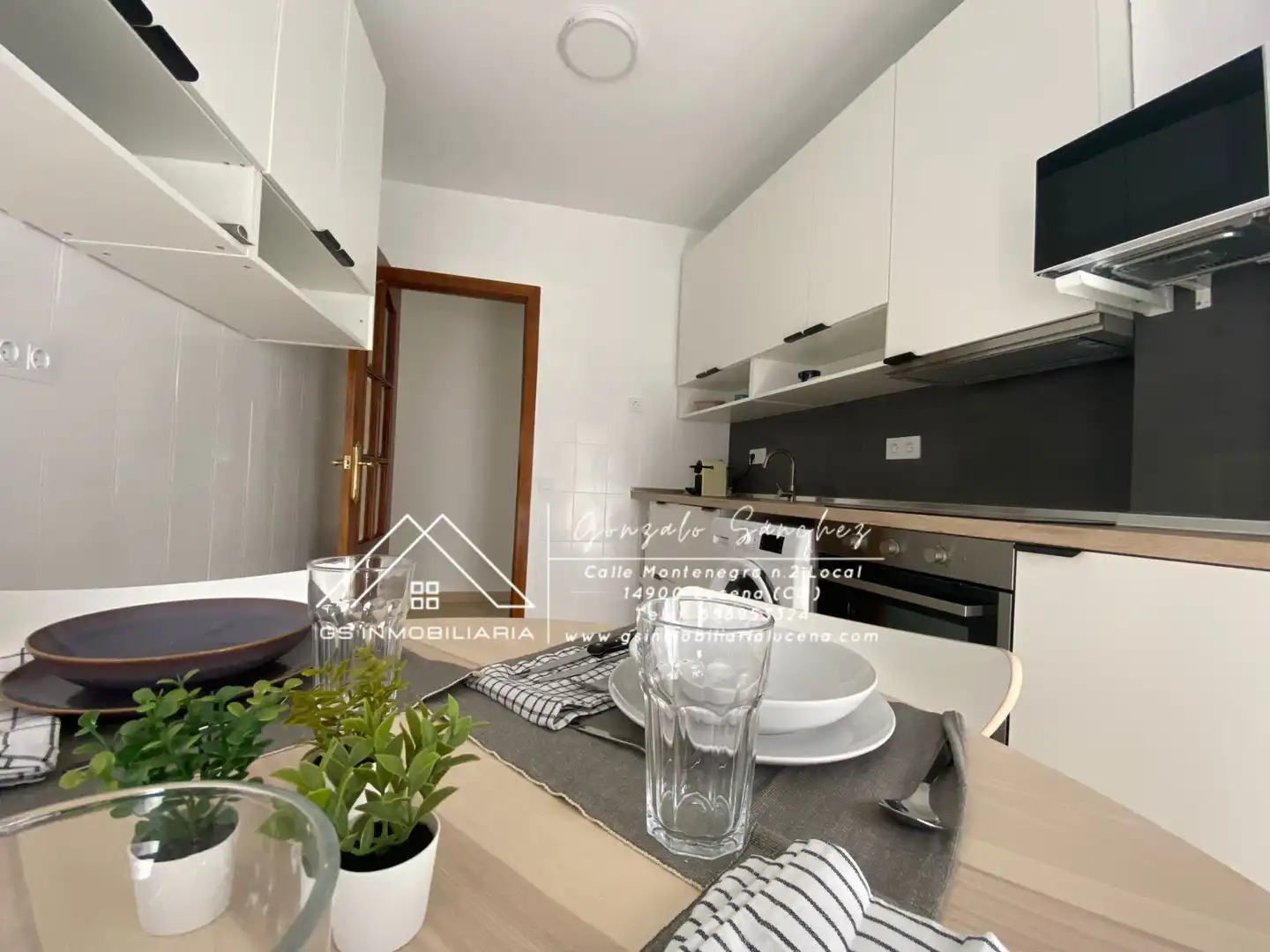 Cocina de Apartamento de alquiler en Lucena con Aire acondicionado y Amueblado