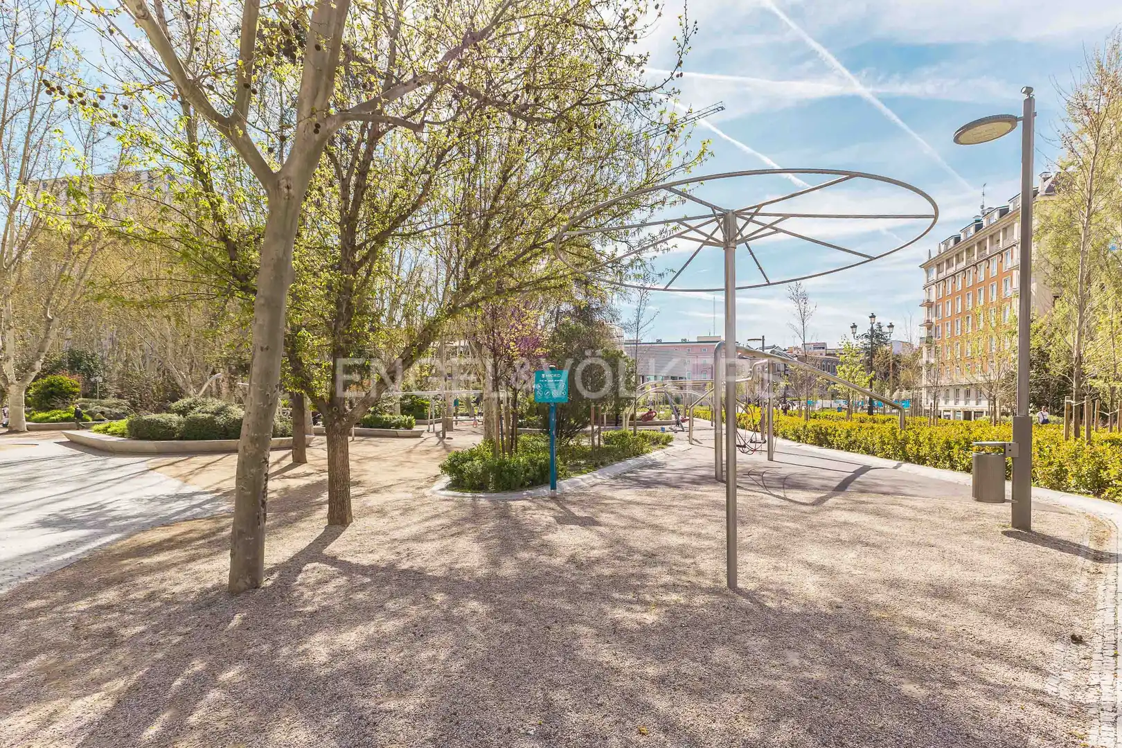 Exterior view of Flat for rent in Madrid  with Air Conditioner, Heating and Private garden