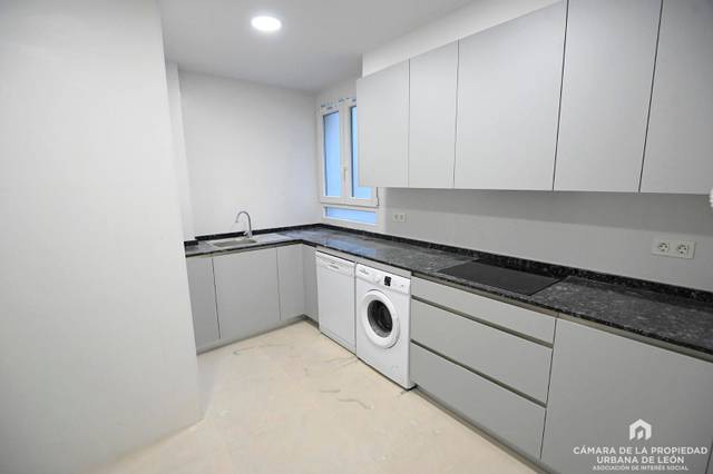 Piso en Alquiler en Carmen en Población de Arroyo