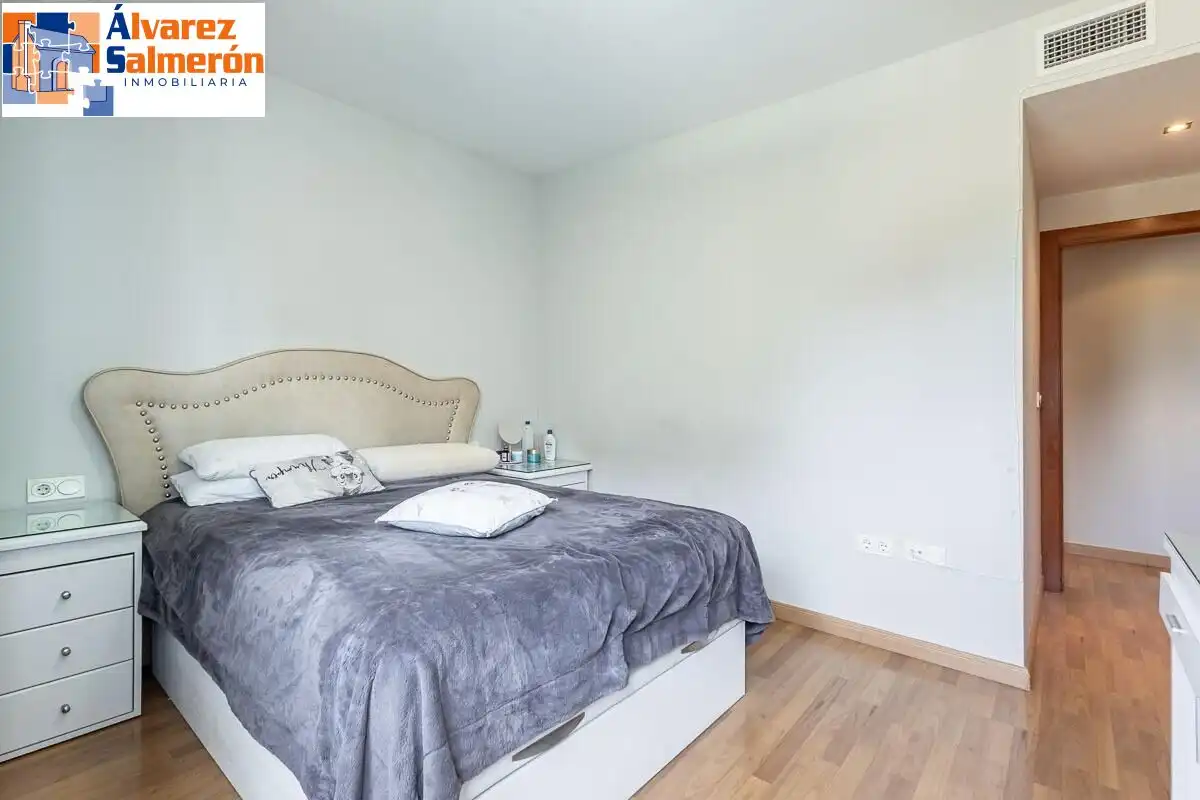 Piso con piscina en venta en Calle EMIR, imagen 10