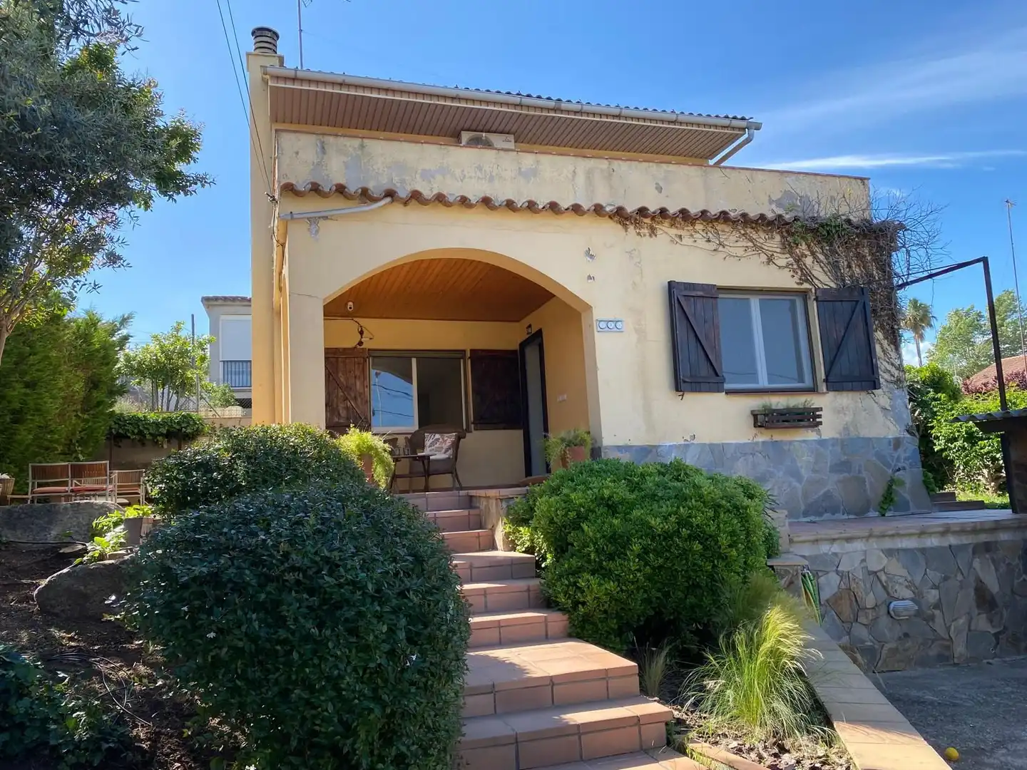 Vista exterior de Casa o chalet en venta en Santa Coloma de Farners con Calefacción, Jardín privado y Terraza