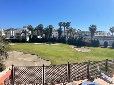 Villa con piscina in vendita a Playa de Granada