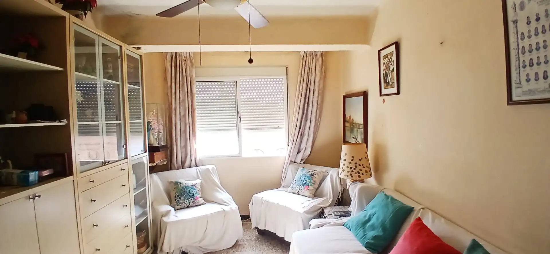 Living room of Flat for sale in Sevilla