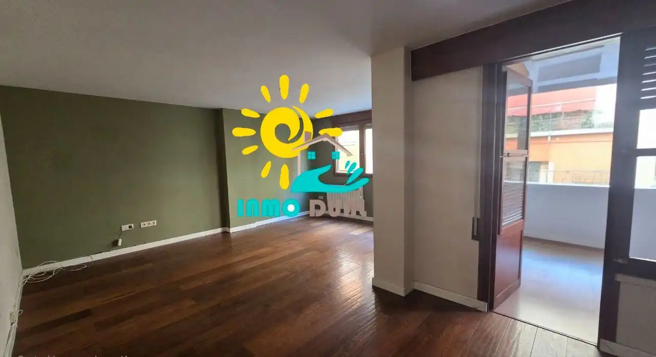 Living room of Flat for sale in Badajoz  with Air Conditioner, Heating and Terrace