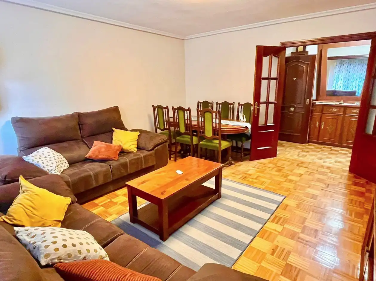 Piso en venta en Calle Tirso de Molina, El Coto